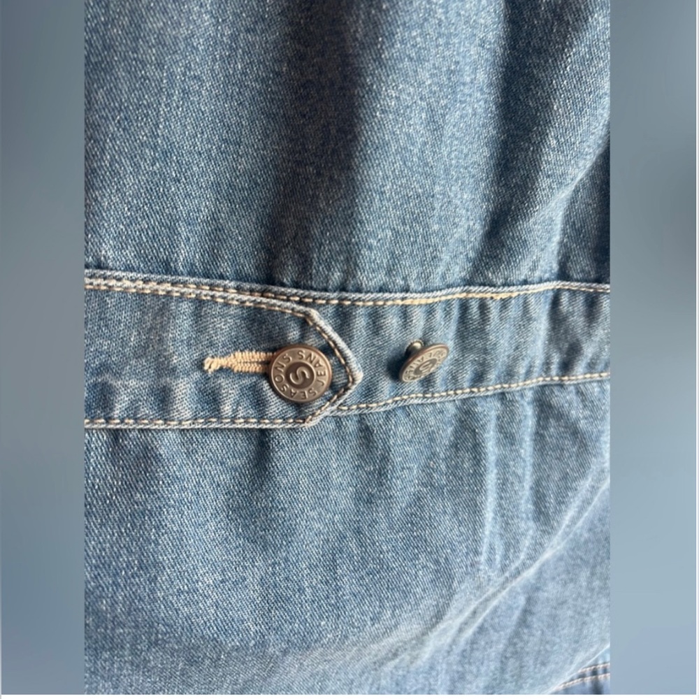 Denim Shacket - Picture 4 of 6